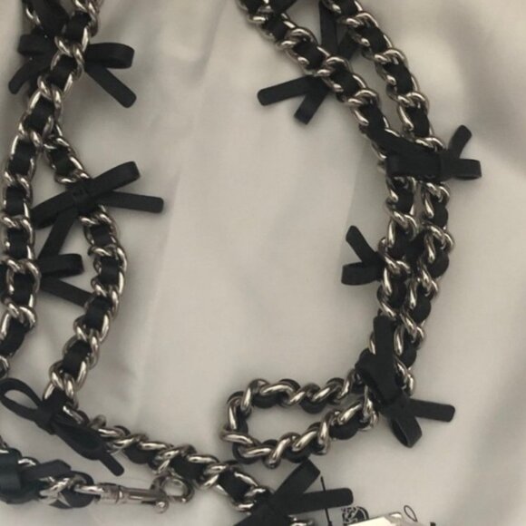 Coach Leather Chain Strap With Bows - Picture 3 of 6
